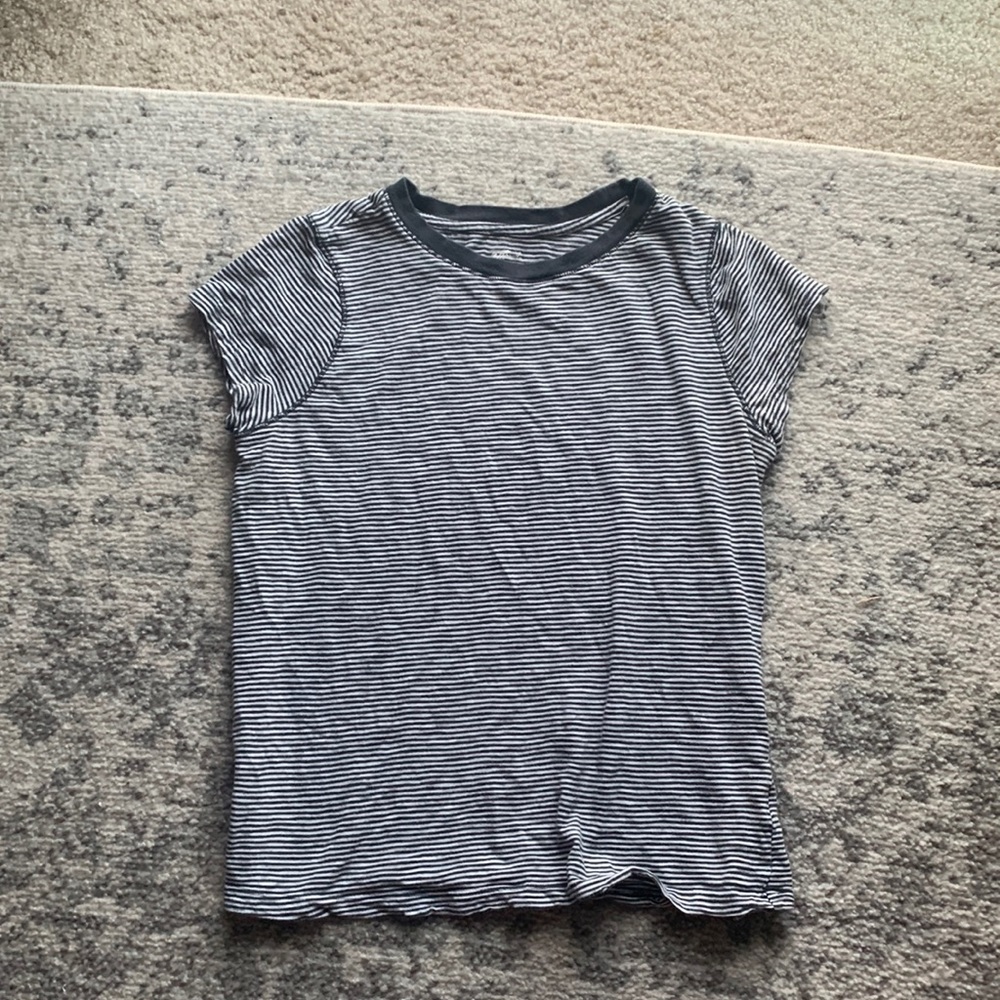 Universal Thread Striped Short Sleeve Top